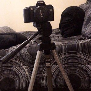canon rebel G with tripod